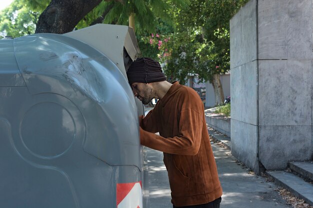 Jak przenośne toalety zmieniają standardy higieny na imprezach plenerowych?